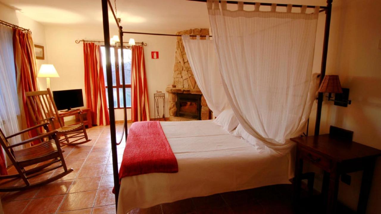 Casona De Navalmedio Hotel Cercedilla Exterior photo
