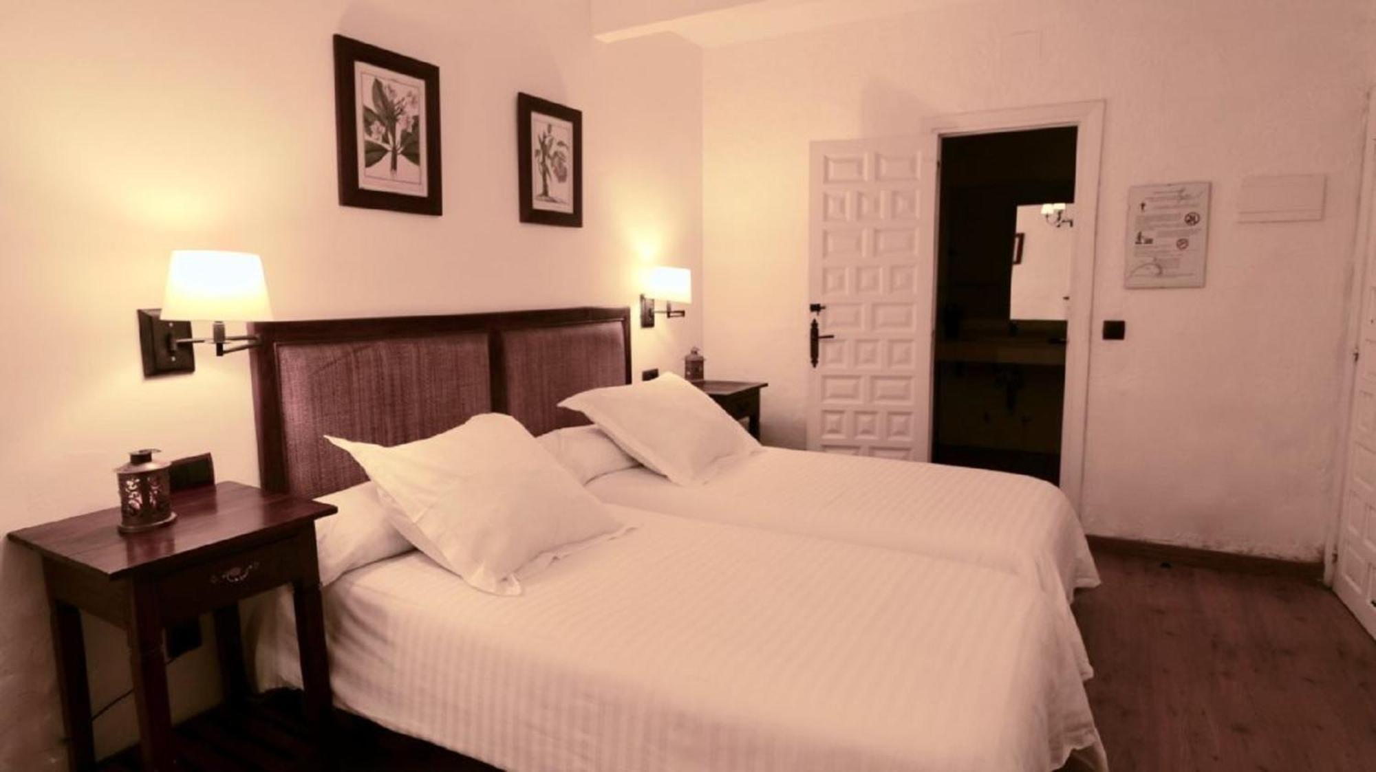 Casona De Navalmedio Hotel Cercedilla Room photo